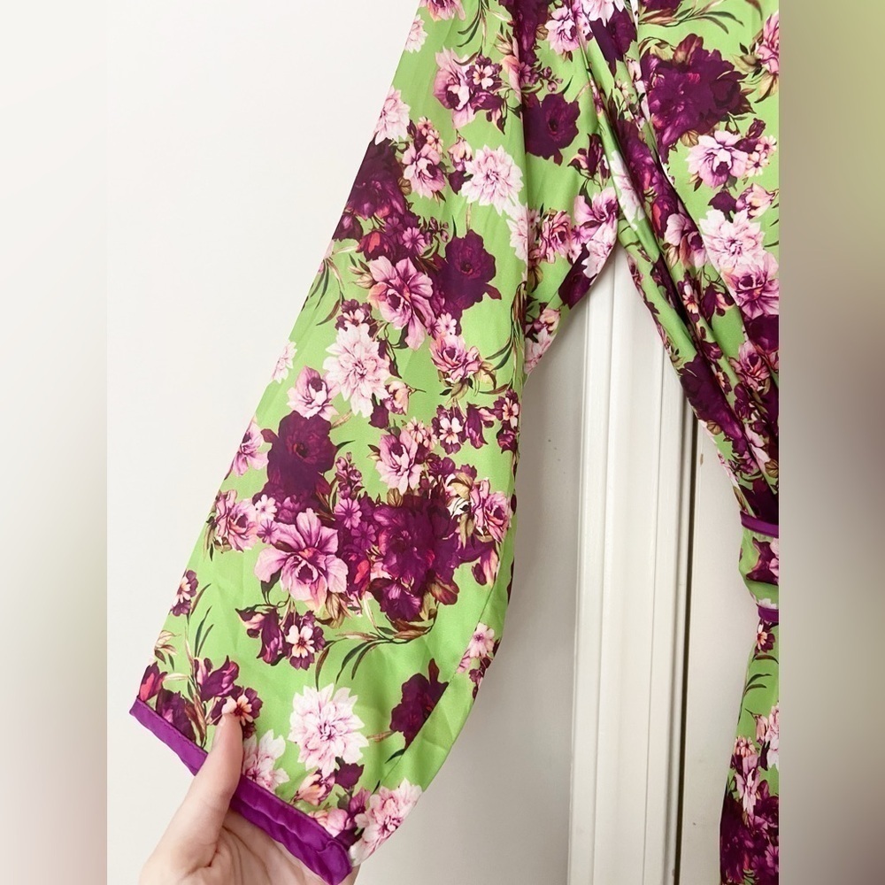 Giovanna Nicolai Satin Floral Wrap Top View 6